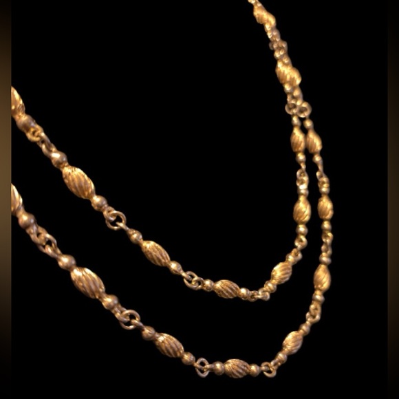 Solid 34” Layering Necklace in Gold-tone - vintage - Picture 1 of 10